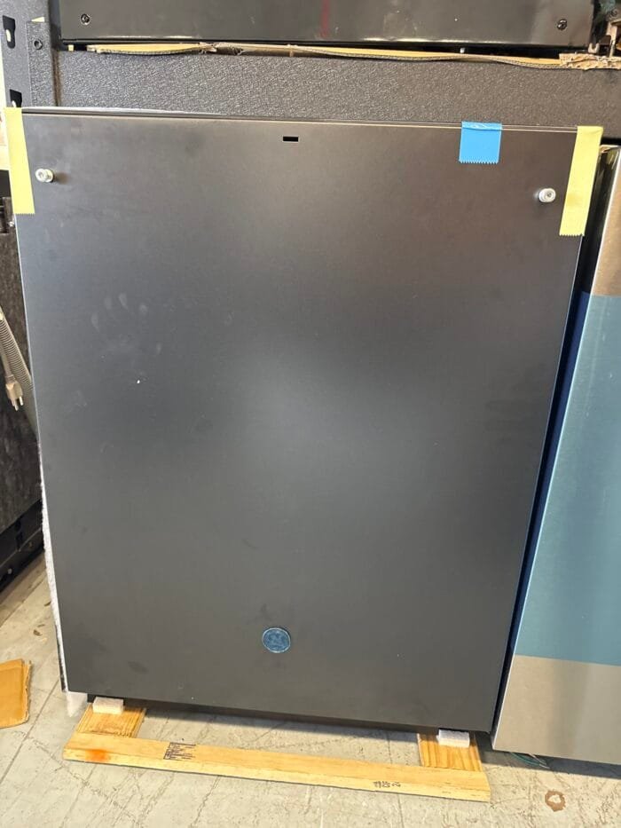 GE GDT670SFVDS 24 in. Black Slate Top Control Built-In Tall Tub Dishwasher - Image 2