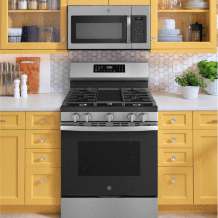 GE GGF600AVSS 30 in. 5-Burners Smart Free-Standing Gas Convection Range in Stainless with EasyWash Oven Tray And No-Preheat Air Fry