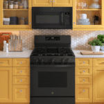 GE GGF600AVBB 30 in. 5-Burners Smart Free-Standing Gas Convection Range in Black with EasyWash Oven Tray And No-Preheat Air Fry