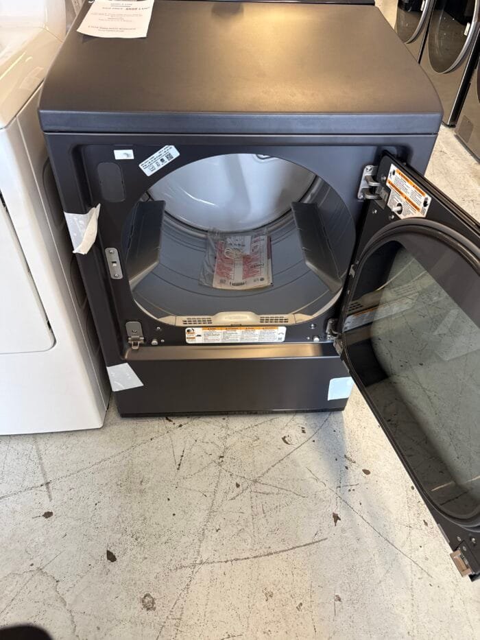 LG DLE8400BE 7.3 cu. ft. Vented SMART Electric Dryer in Matte Black with EasyLoad Door and Sensor Dry Technology - Image 4