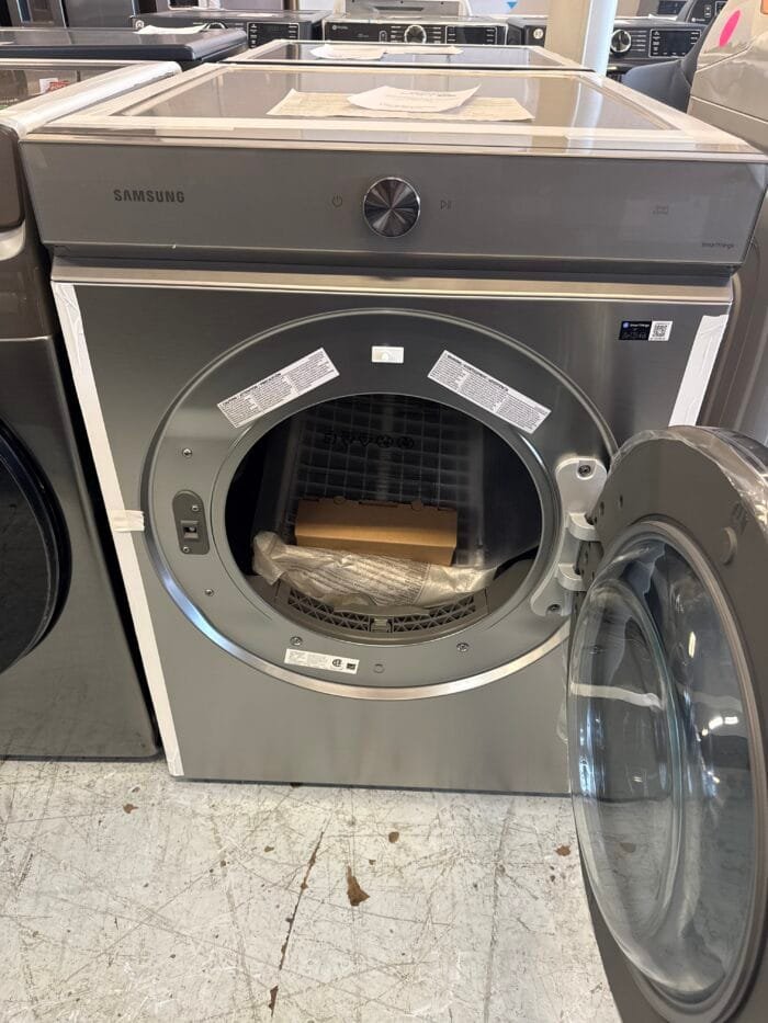 SAMSUNG DVE53BB8700TA3 Bespoke 7.6 cu. ft. Ultra-Capacity Vented Smart Electric Dryer in Brushed Black with Super Speed Dry and AI Smart Dial - Image 3