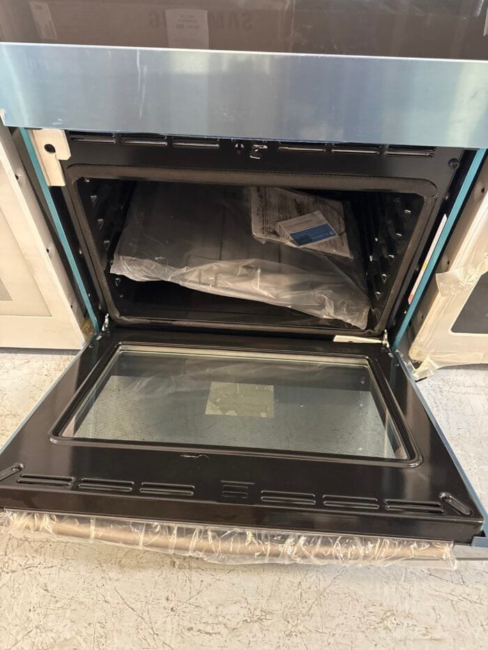 GE PTD7000SNSS Profile 30 in. Smart Double Electric Wall Oven with Convection Cooking in Stainless Steel - Image 4