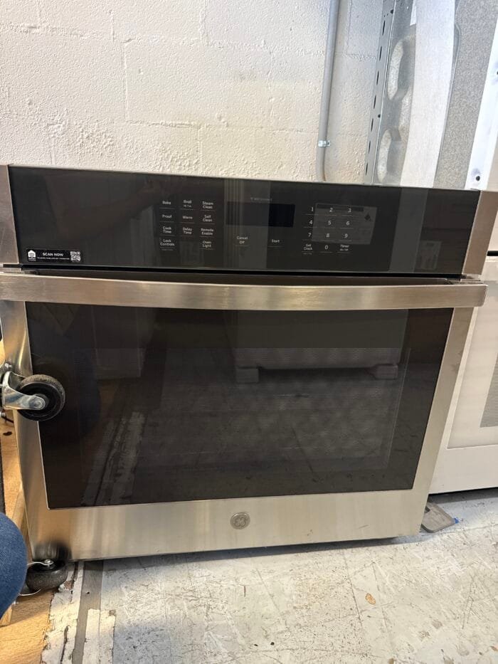 GE JTS3000SNSS 30 in. Smart Single Electric Wall Oven Self-Cleaning in Stainless Steel - Image 2