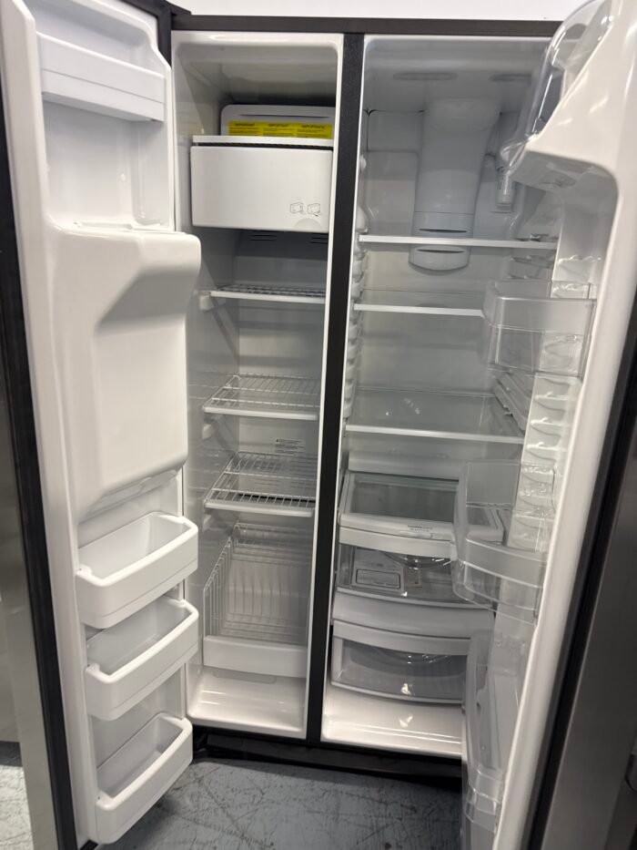 GE GSS25GYPFS 25.3 cu. ft. Side by Side Refrigerator in Fingerprint Resistant Stainless Steel, Standard Depth - Image 3