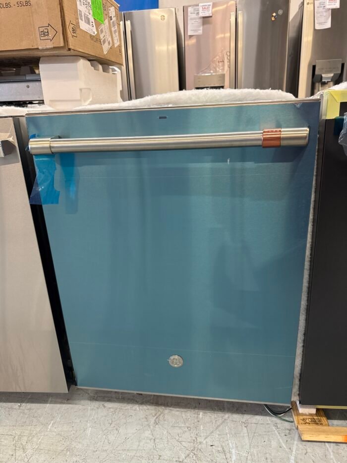 CAFE CDT858P2VS1 24 in. Built-In Top Control Dishwasher in Stainless Steel with Stainless Tub, Ultra Wash and Dual Convection Dry - Image 2