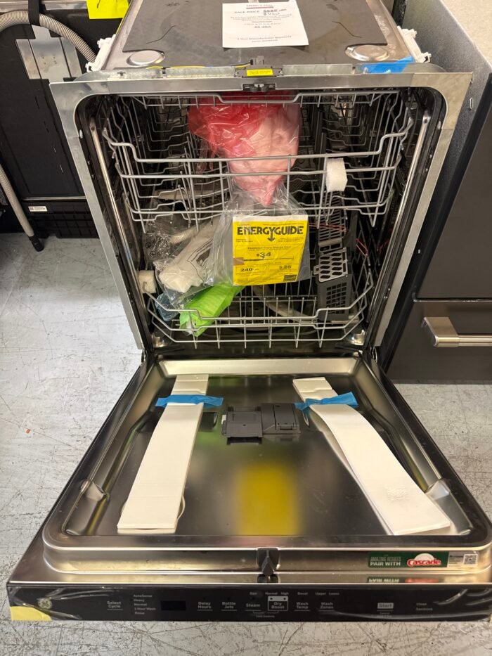 GE GDT670SYVFS 24 in. Fingerprint Resistant Stainless Top Control Built-In Tall Tub Dishwasher with 3rd Rack, Bottle Jets - Image 3