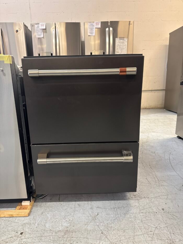 CAFE CDD420P3TD1 24 in. Matte Black Double Drawer Dishwasher - Image 2