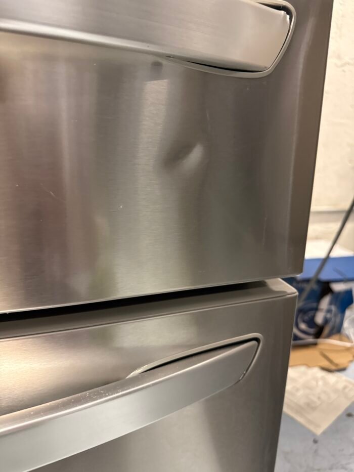 LG LRMXS3006S 30 cu. ft. 4-Door French Door Refrigerator Full Convert Drawer, Smart Cooling and Craft Ice, Print Proof Stainless Steel - Image 8