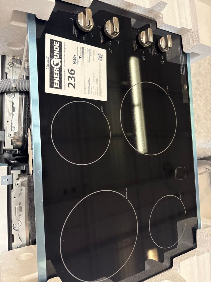 GE JP3030SW2SS 30 in. 4 Burner Element Radiant Electric Cooktop in Stainless Steel including 2 Power Boil Burners - Image 3