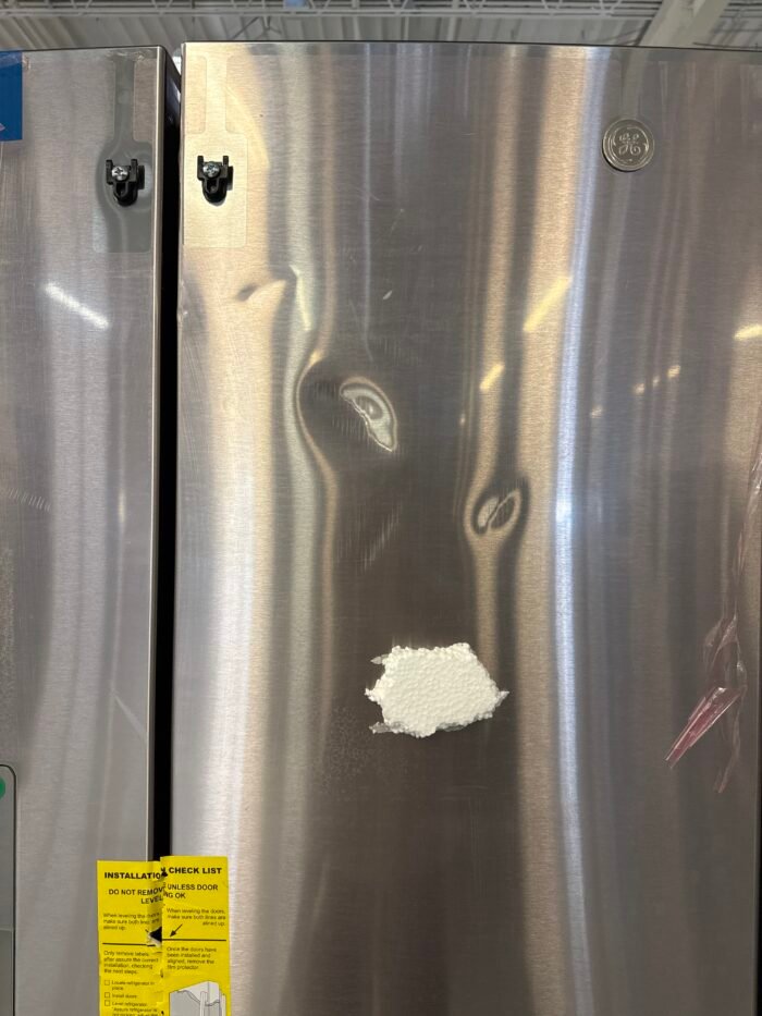 GE GYE21JYMFS 20.6 cu. ft. Counter Depth French Door Refrigerator in Fingerprint Resistant Stainless, - Image 6