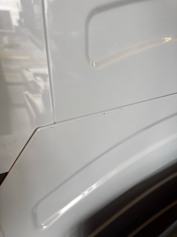 GE PFQ83HSHWWW Profile 4.6 cu. ft. Smart UltraFast Electric Washer and Dryer Combo in White with Ventless Heat Pump Technology - Image 4