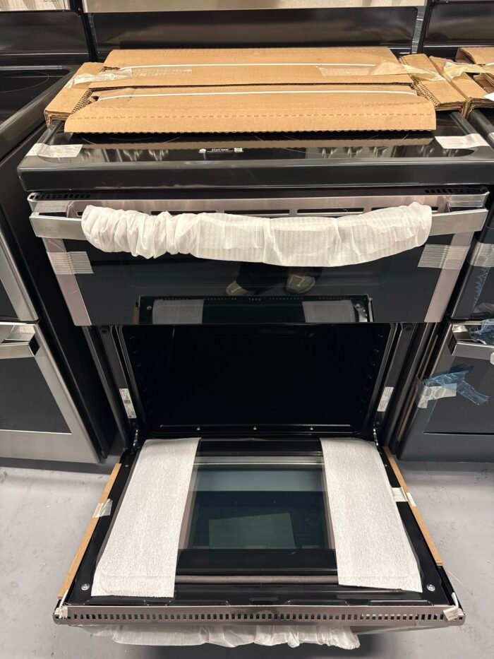 GE PB965YPFS Profile 30 in. 5 Burner Element Smart Free-Standing Double Oven Electric Range in Fingerprint Resistant Stainless - Image 4