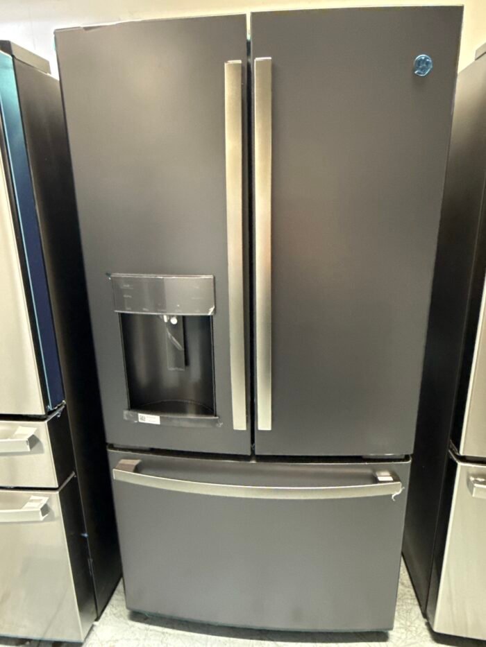 GE GYE22GENDS 22.1 cu. ft. French Door Refrigerator in Black Slate, Fingerprint Resistant, Counter Depth and ENERGY STAR - Image 2