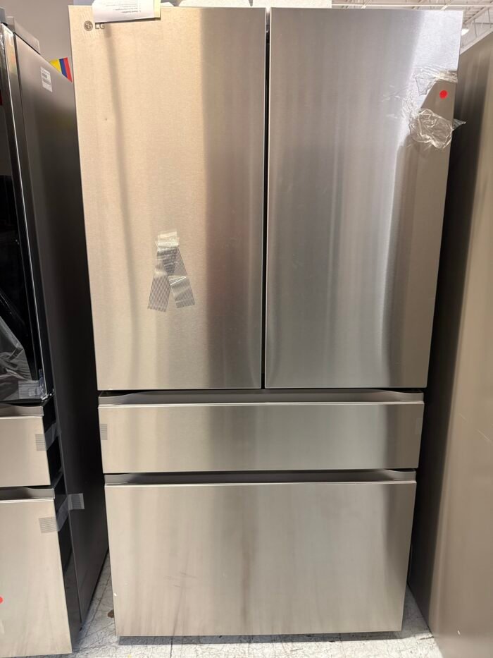 LG LF30S8210S 30 cu. ft. SMART Standard Depth MAX French Door Refrigerator with Internal Water Dispenser in PrintProof Stainless Steel - Image 2
