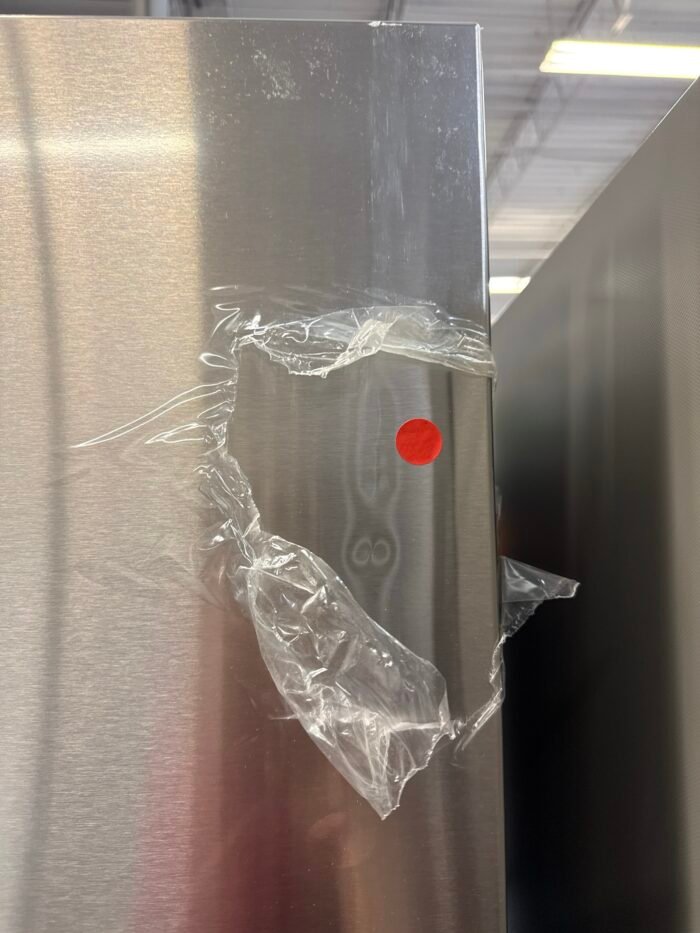 LG LF30S8210S 30 cu. ft. SMART Standard Depth MAX French Door Refrigerator with Internal Water Dispenser in PrintProof Stainless Steel - Image 4