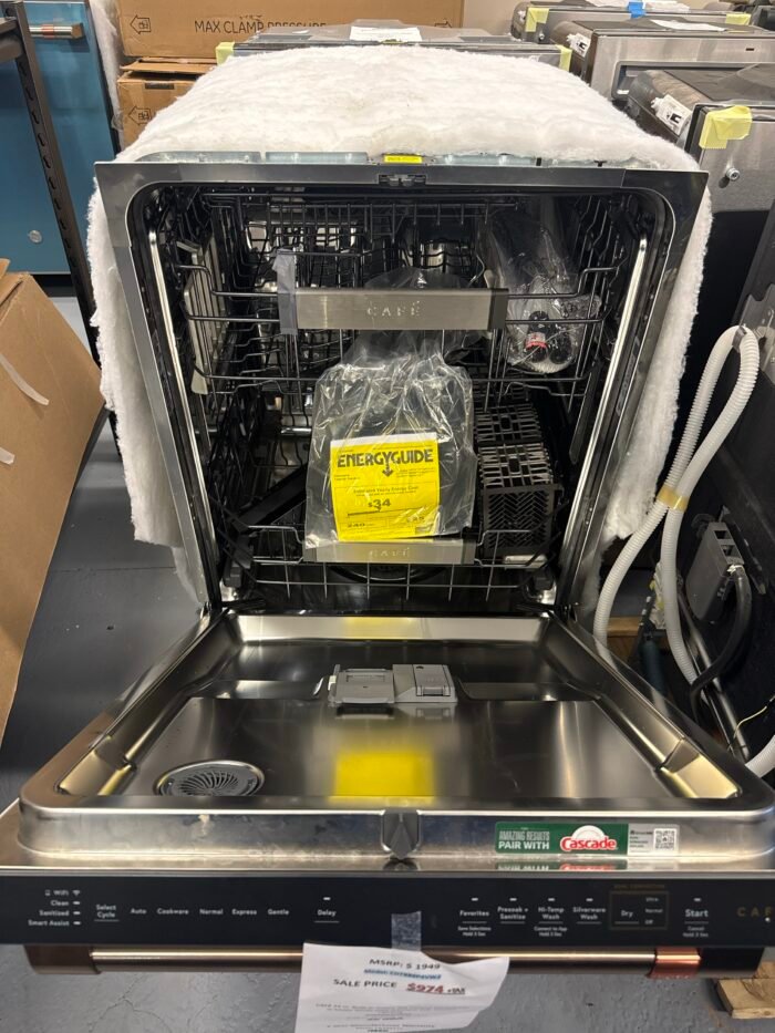 CAFE CDT888P4VW2 24 in. Built-In Smart Top Control Dishwasher in Matte White with Stainless Tub, Interior Lighting, - Image 3