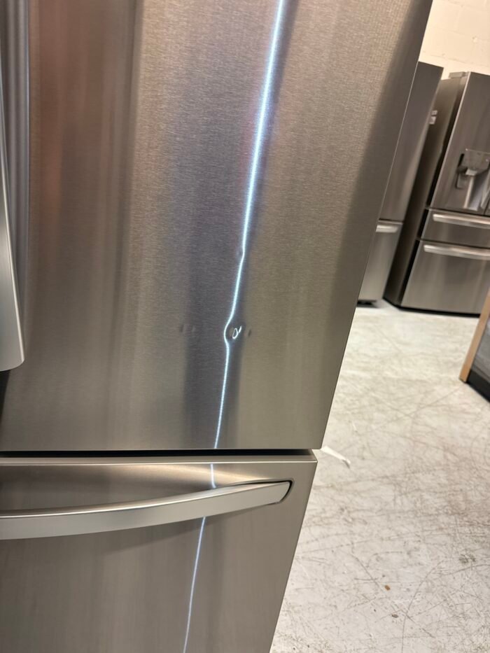 LG LRFXC2606S 26 cu. ft. Smart Counter-Depth MAX French Door Refrigerator with Dual Ice Makers in PrintProof Stainless Steel - Image 7