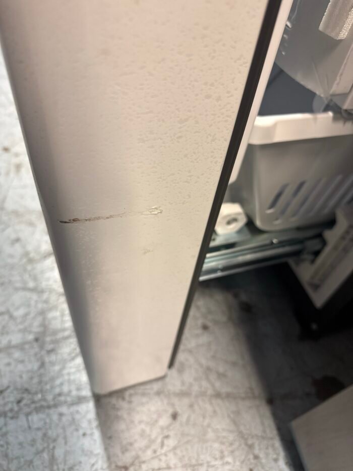 CAFE CWE23SP4MW2 23.1 cu. ft. Smart French Door Refrigerator with Internal Water Dispenser in Matte White, Counter Depth and ENERGY STAR - Image 4