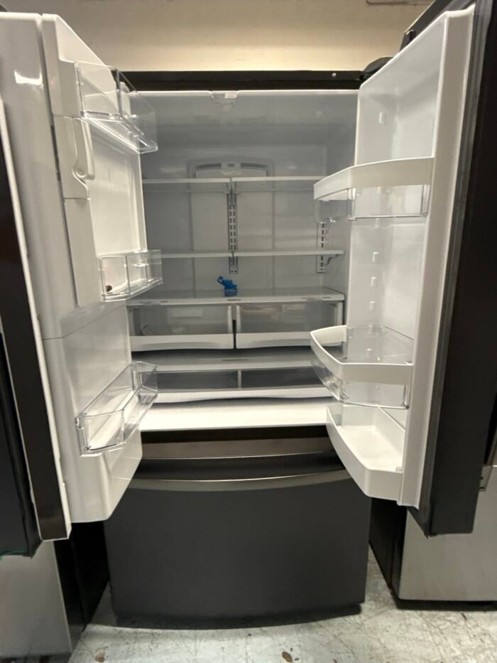 GE GYE22GENDS 22.1 cu. ft. French Door Refrigerator in Black Slate, Fingerprint Resistant, Counter Depth and ENERGY STAR - Image 3