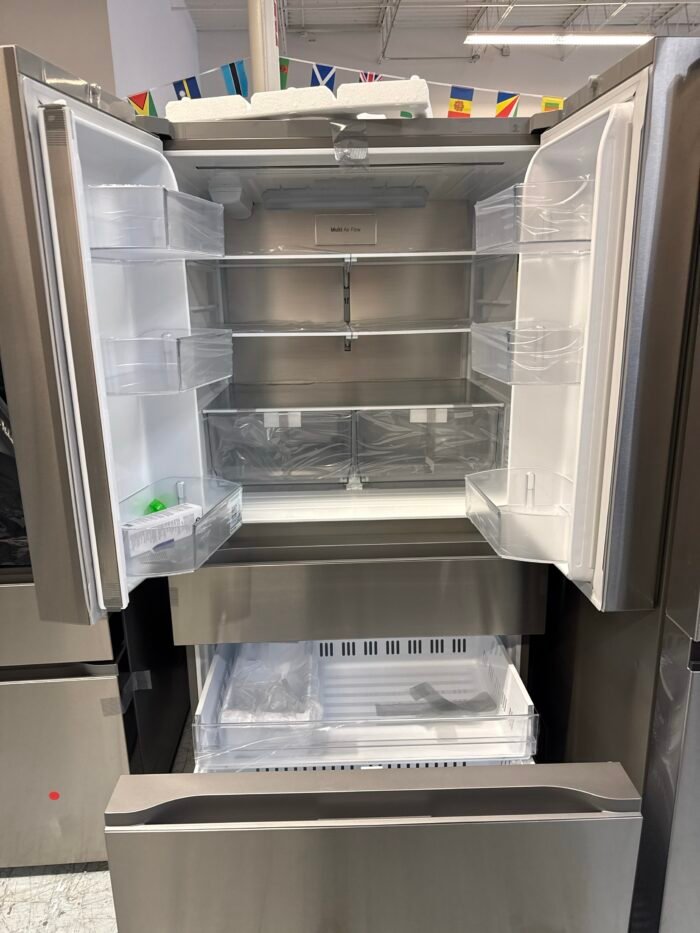 LG LF30S8210S 30 cu. ft. SMART Standard Depth MAX French Door Refrigerator with Internal Water Dispenser in PrintProof Stainless Steel - Image 3