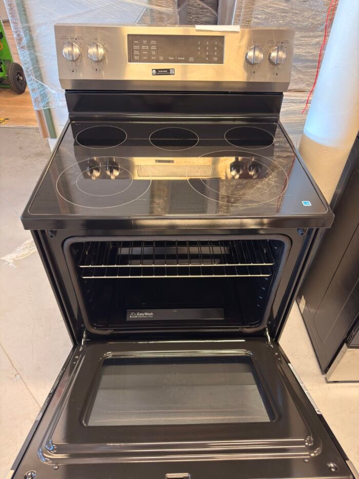 GE GRF600AVSS 30 in. 5 Burner Element Smart Free-Standing Electric Range in Stainless w/EasyWash Oven Tray & No-Preheat Air Fry - Image 3