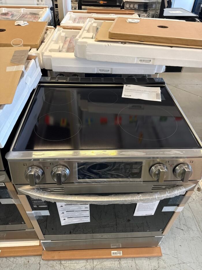 LG LSIL6334FE 6.3 cu. ft. Smart Induction Slide-In Range with ProBake Convection, Air Fry in PrintProof Stainless Steel - Image 3