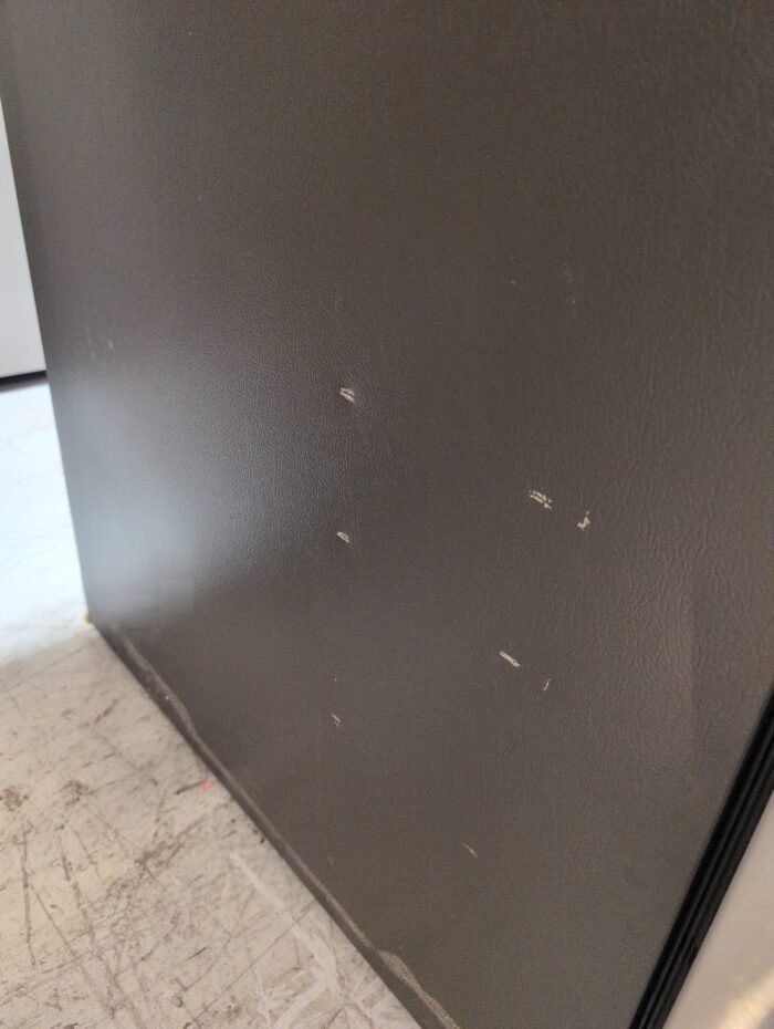 GE GFE26JYMFS 25.6 cu. ft. French Door Refrigerator in Fingerprint Resistant Stainless Steel - Image 5