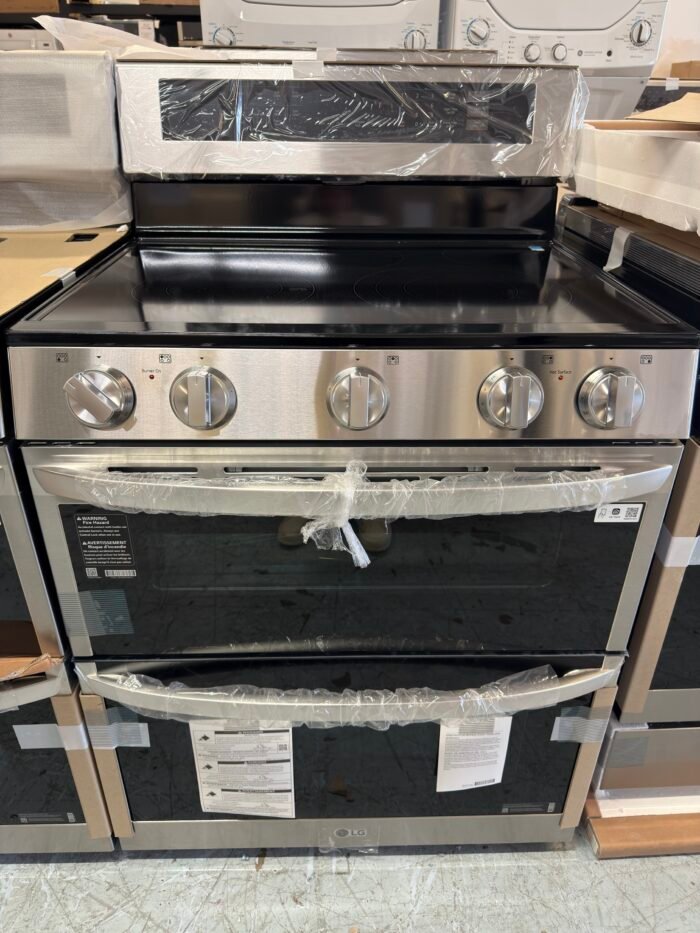 LG LDEL7324SE 30 in. 7.3 cu. ft. 5 Element Smart Electric Double Oven Freestanding Range in Stainless Steel with ProBake Convection - Image 2