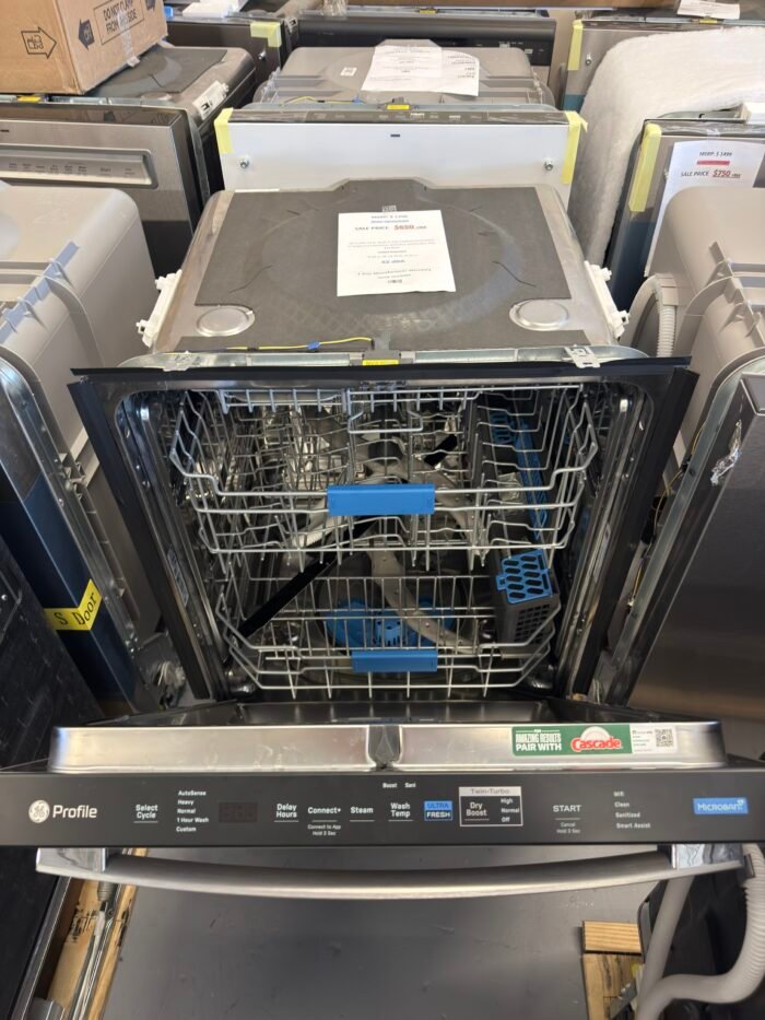 GE PDT755SYVFS Profile 24 in. Built-In Top Control 42 dBA Dishwasher in Fingerprint Resistant Stainless - Image 3