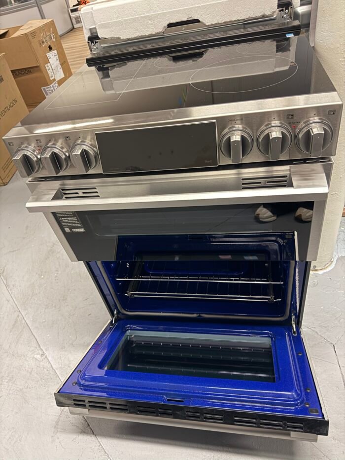 LG LTIS7338XE 7.3 Cu. Ft. Slide-In Double Oven Electric True Convection Smart Range with EasyClean and Air Fry - Stainless Steel - Image 3