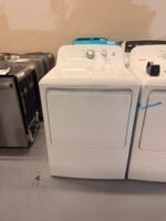 GE GTX33GASKWW 6.2 cu. ft. Gas Dryer in White - Image 2