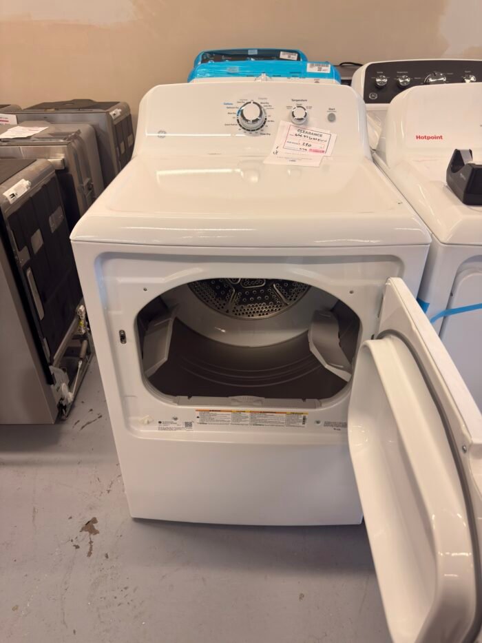GE GTX33GASKWW 6.2 cu. ft. Gas Dryer in White - Image 3