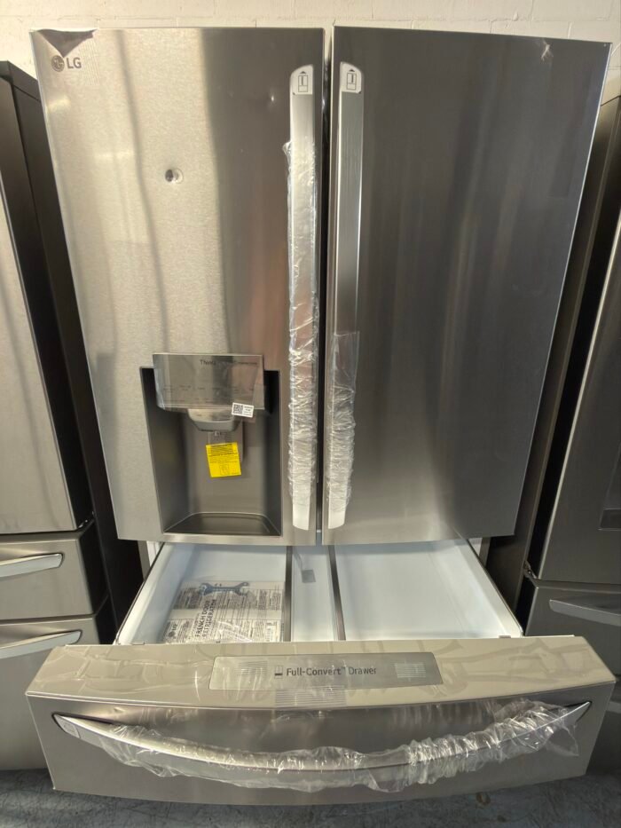 LG LRMXS3006S 30 cu. ft. 4-Door French Door Refrigerator Full Convert Drawer, Smart Cooling and Craft Ice, Print Proof Stainless Steel - Image 4