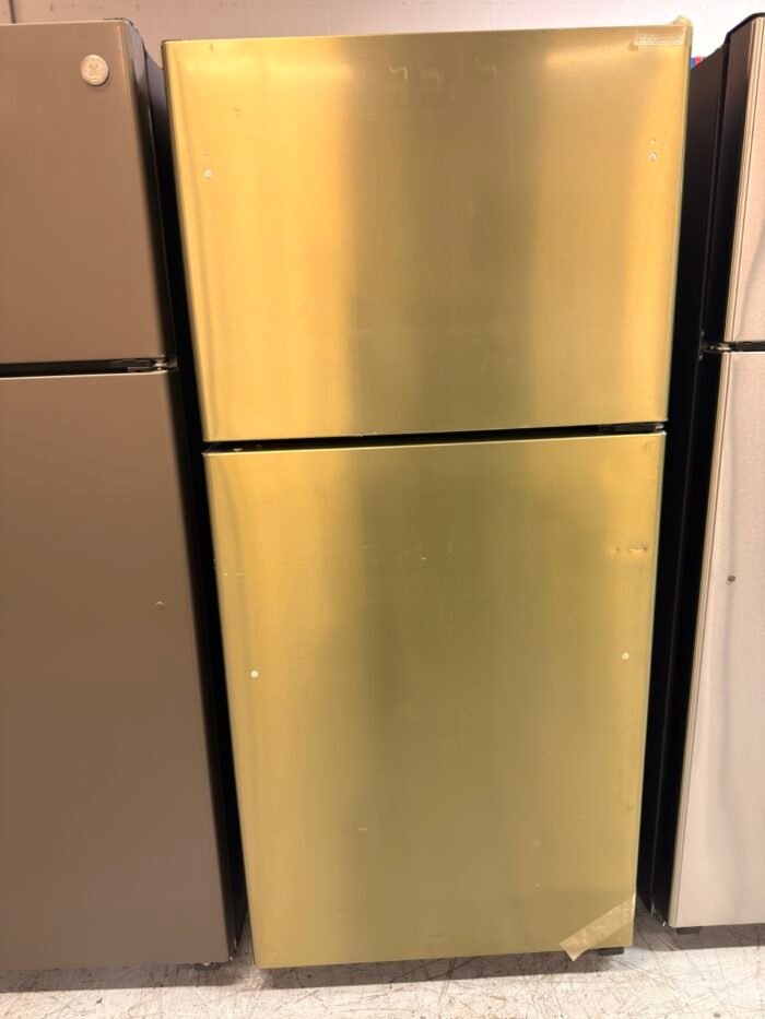 GE GTS19KYNRFS 19.2 Cu. Ft. Top Freezer Refrigerator in Fingerprint Resistant Stainless Steel, Garage Ready - Image 2