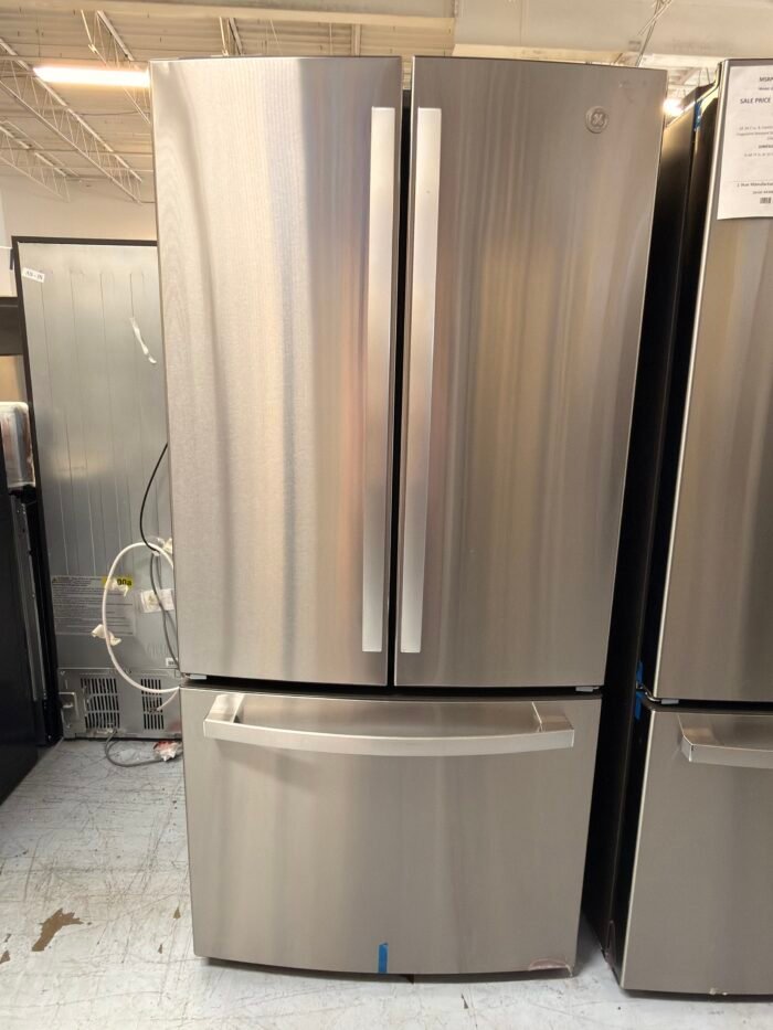 GE GWE19JYLFS 18.6 cu. ft. Counter Depth French Door Refrigerator in Fingerprint Resistant Stainless Steel - Image 2