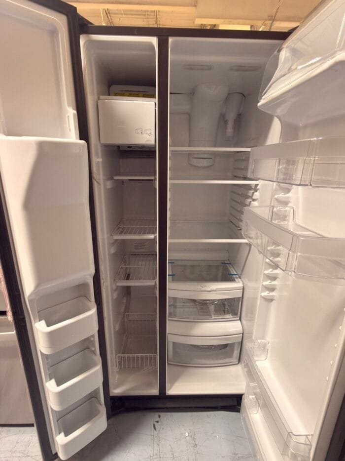 GE GSS23GYPFS 23.0 cu. ft. Side by Side Refrigerator in Fingerprint Resistant Stainless Steel, Standard Depth - Image 3