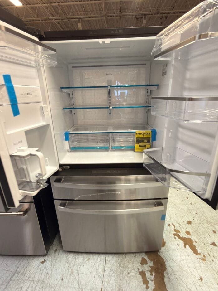 GE PJE23BYWFS 36 in 23.2 cu. ft. Counter-Depth Fingerprint Resistant 4-Door French-Door Refrigerator w/ Dual-Dispense AutoFill Pitcher - Image 3