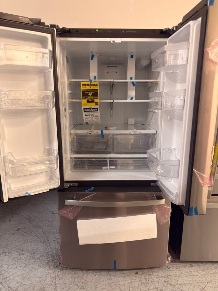 GE GNE25JYKFS 24.7 cu. ft. French Door Refrigerator in Fingerprint Resistant Stainless Steel, - Image 3