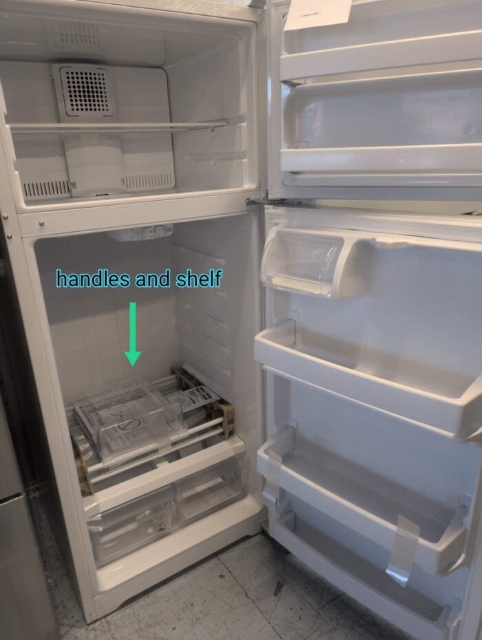 GE GTS18HGNRWW 17.5 Cu. Ft. Top-Freezer Refrigerator - Image 3