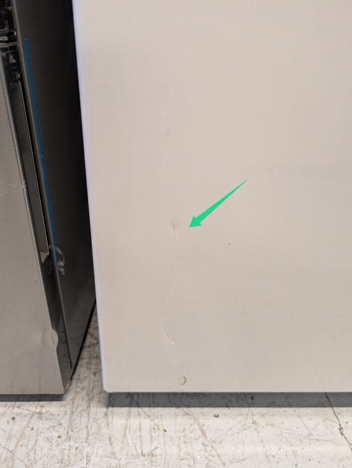 GE GTS18HGNRWW 17.5 Cu. Ft. Top-Freezer Refrigerator - Image 4