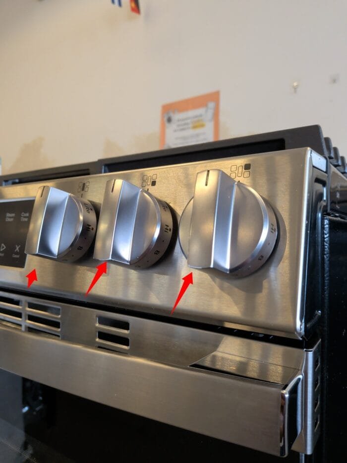 GE GGS500SVSS 30 in. 5-Burners Slide-In Gas Range in Stainless - Image 6