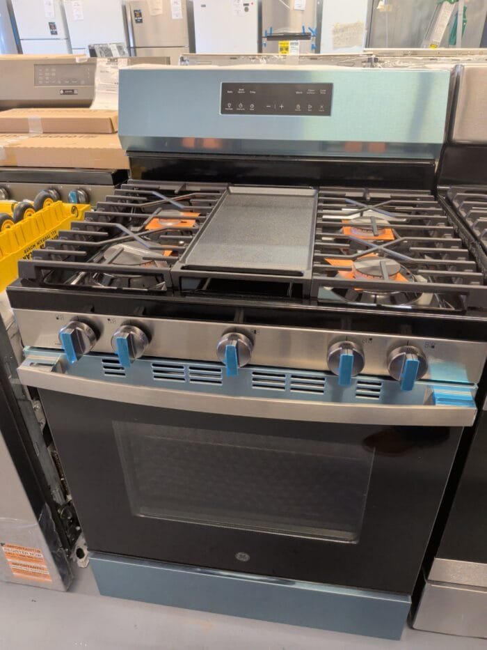 GE GGF500PVSS Free-Standing Gas Range with Crisp Mode slate - Image 2