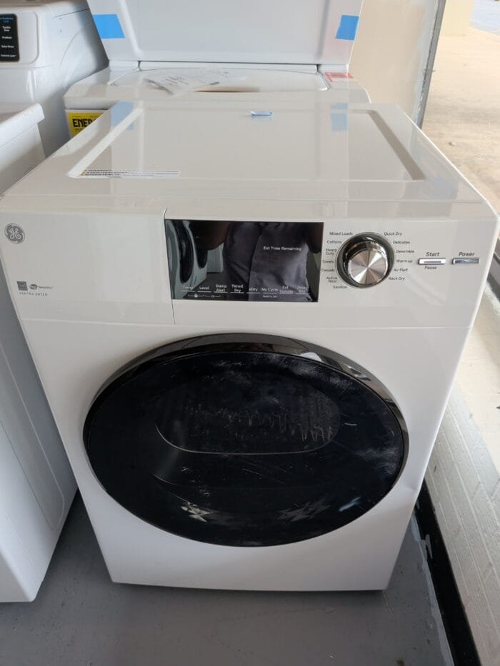 GE GFD14ESSNWW 24" 4.3 Cu.Ft. Front Load Vented Electric Dryer - Image 4