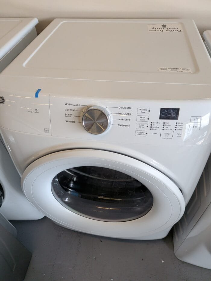 GE GFD35ESSYWW 7.8 cu. ft. Capacity Smart Front Load Electric Dryer - Image 3