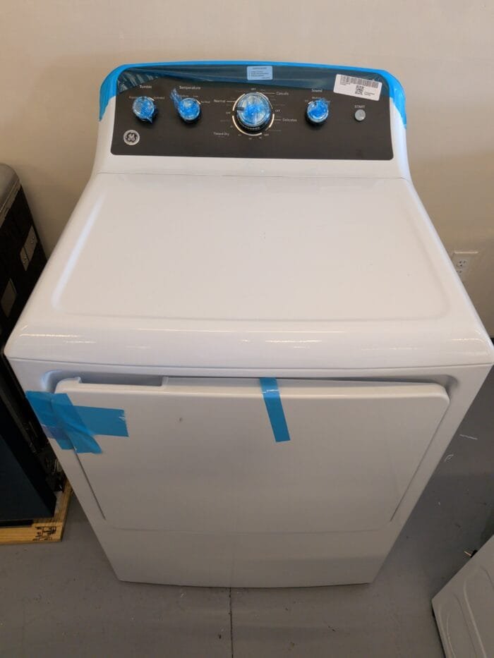 GE GTD48GASWWB 7.2 cu. ft. Capacity Gas Dryer with Up To 120 ft. Venting and Extended Tumble - Image 4