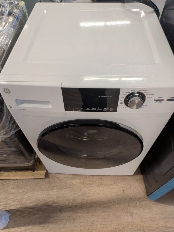 GE 24" 2.4 cu. ft.Capacity Front Load Washer/Condenser Dryer Combo - Image 4