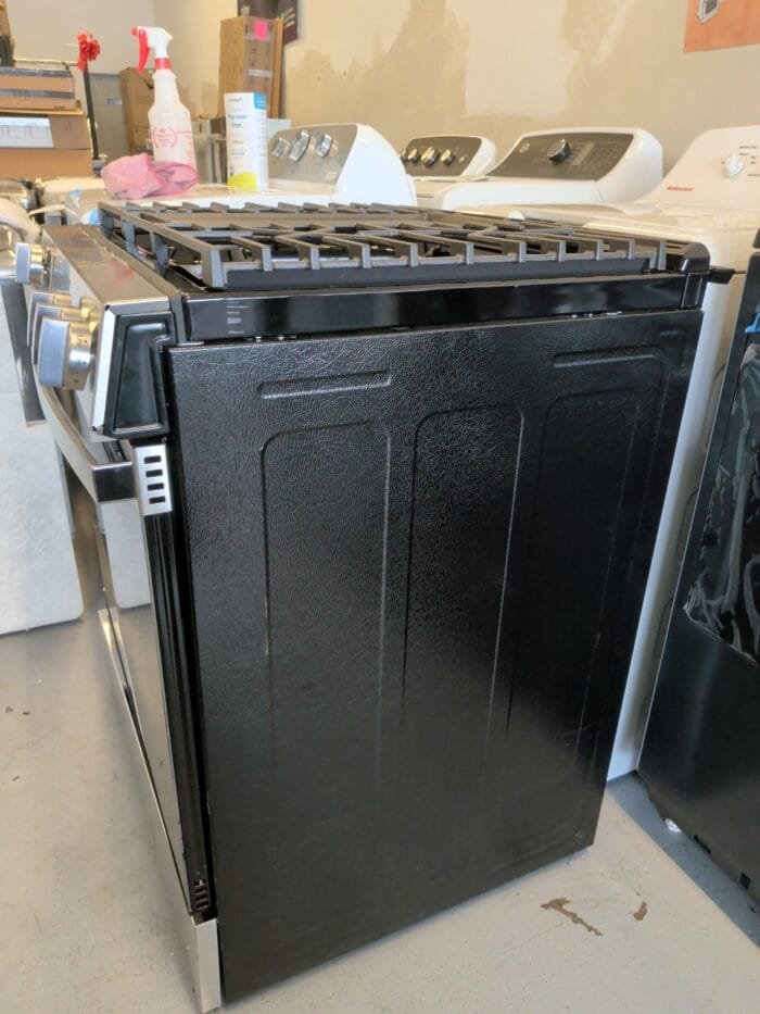 GE GGS500SVSS 30 in. 5-Burners Slide-In Gas Range in Stainless - Image 5