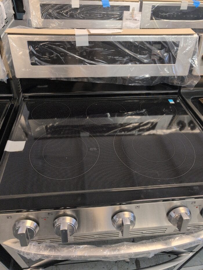 LG LDEL7324SE 30 in. 7.3 cu. ft. 5 Element Smart Electric Double Oven Freestanding Range in Stainless Steel with ProBake Convection - Image 3