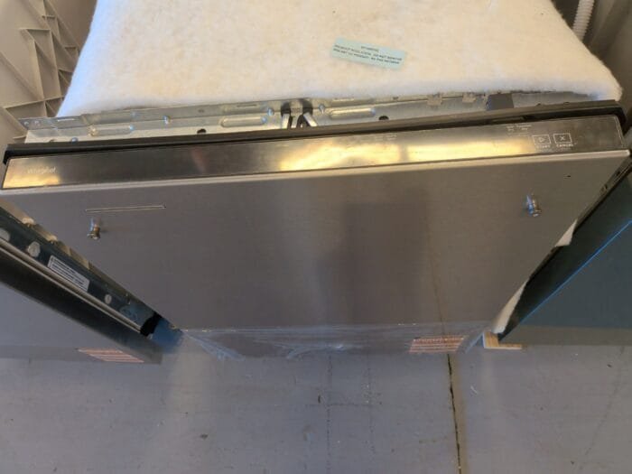 Whirlpool WDT750SAKZ 24” Stainless Steel Dishwasher with AI Intelligent Wash - 47 dBA - Image 4