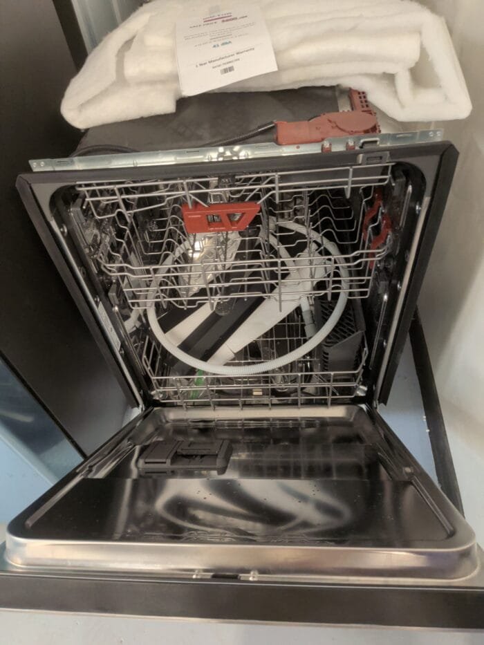 KitchenAid KDFS324SPS Front control Built-In Tall Tub 41 dBA Dishwasher - Image 4